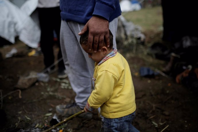 Refugiado sirio en campamento de Lesbos 
