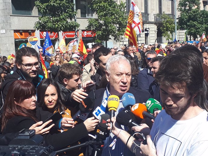 J.M. García Margallo en la manifestación de SCC