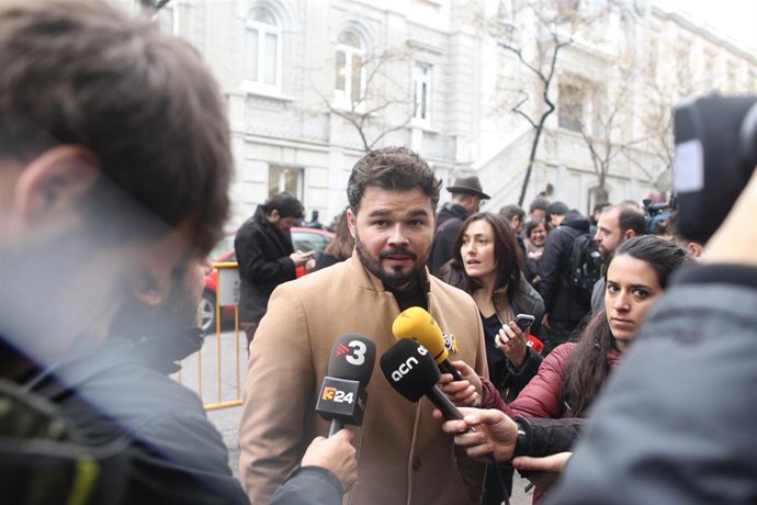 Gabriel Rufián en el Supremo por la comparecencia de Junqueras