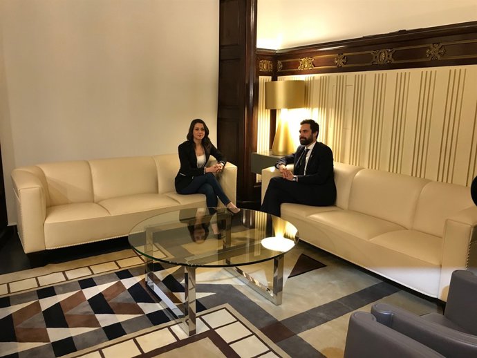  Inés Arrimadas i Roger Torrent/ARXIVO