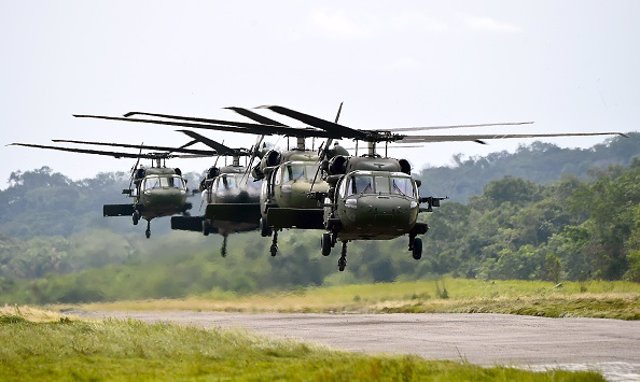 Helicópteros Colombia ejército