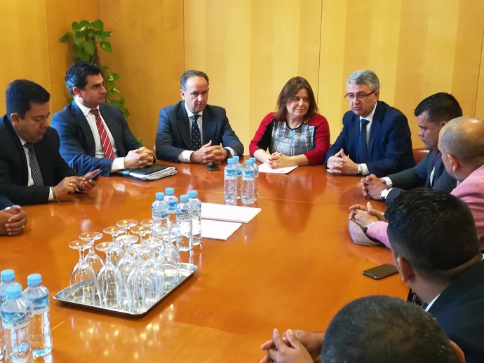 Reunión con la delegación colombiana