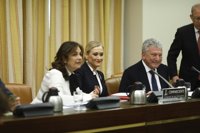 Cifuentes defiende en el Congreso que no intervino en "ninguna" decisión de Fundescam