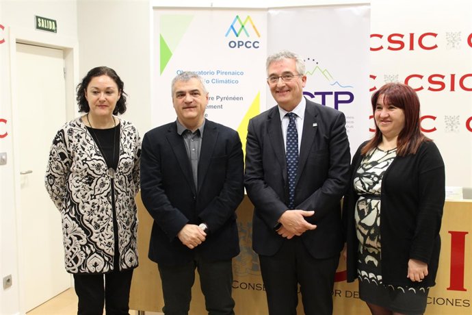 Olona con Comité Técnico del Proyecto del Observatorio Pirenaico CC