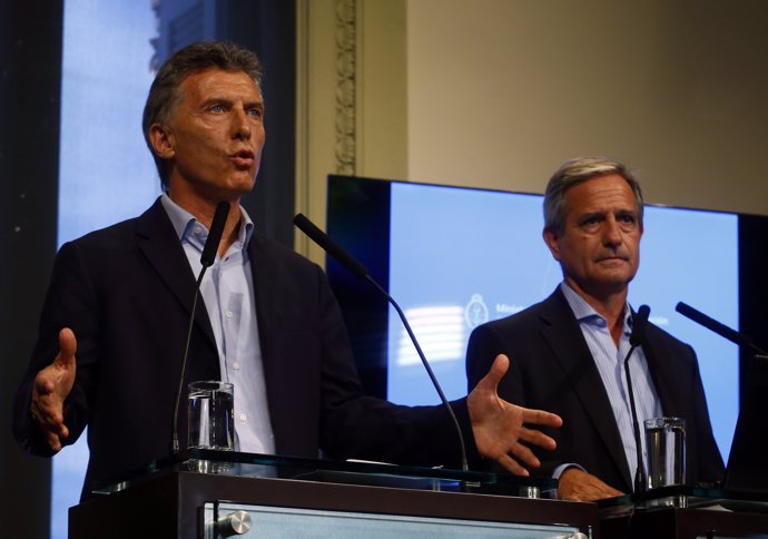 Mauricio Macri y el ministro Andrés Ibarra