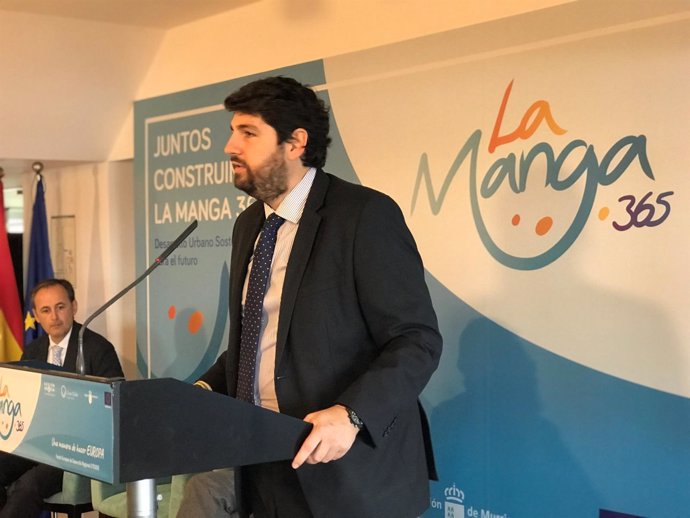 Fernando López Miras presenta el proyecto ‘La Manga 365’