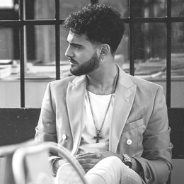 Manuel Cortés presenta su primer disco 'Algo de mí'