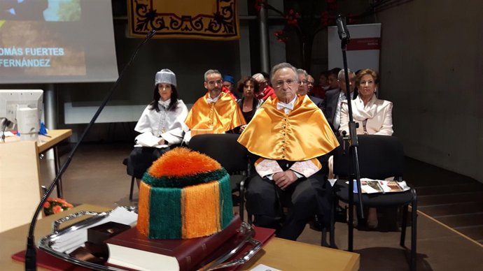 Tomás Fuertes, investido Doctor Honoris Causa por la UMU