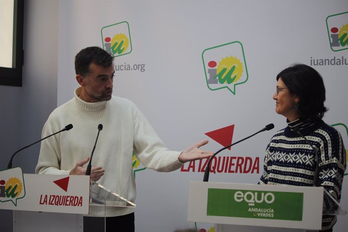 Antonio Maíllo y Carmen Molina, en rueda de prensa