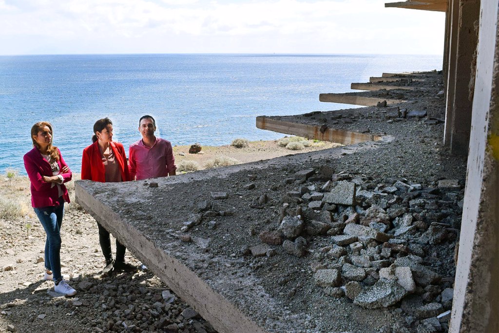 La Desaparicion Del Hotel Abandonado De Anaza Tenerife Costara 1 8 Millones De Euros