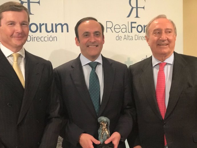 El presidente del Grupo Cofares premiado con el Máster de Oro del Real Forum 