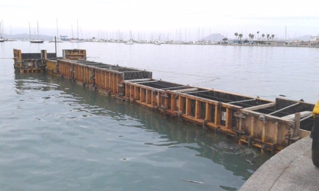 El GOB pide la paralización de las obras de un 'pantalán ilegal' en el Puerto de Pollença