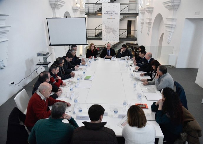 Imagen de la reunión de la Mesa