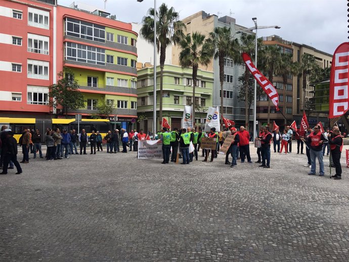 Concentración de trabajadores de Endesa en Canarias