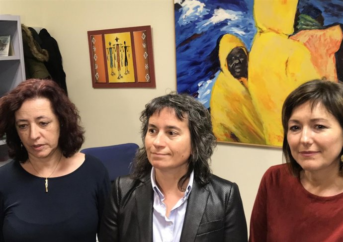 La vicealcaldesa, Luisa Broto, en el centro de la imagen