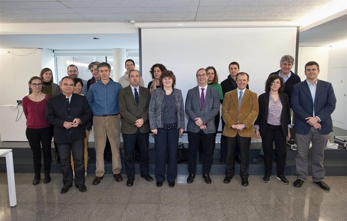 Participantes en el encuentro transfronterizo sobre el territorio pirenaico