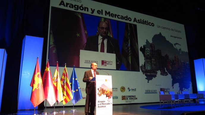 Javier Lambán inaugura el  I Congreso 'Aragón y el Mercado Asiático'