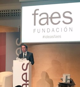 José María Aznar interviene en un acto de la Fundación FAES