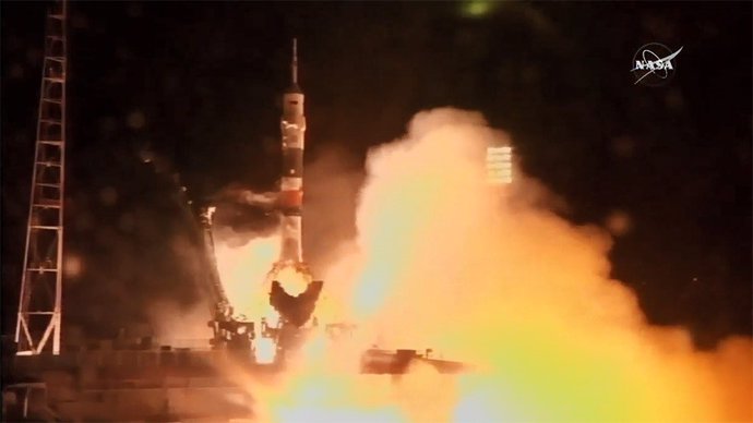 Lanzamiento del Soyuz MS-08
