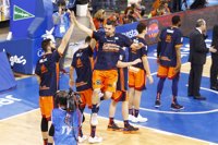 Mejorar lejos de casa, nuevo reto del Valencia en Milán