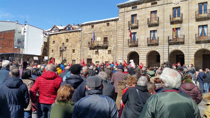 Concentración jubilados Reinosa