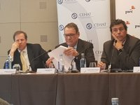Los hoteleros tachan de "grotesco" el informe de la CNMC sobre pisos turísticos