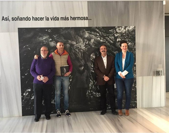 Exposición sobre Julio Alfredo Egea de Rodrigo Valera