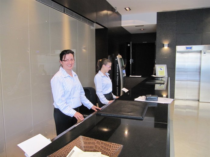 Recepcionistas de hotel