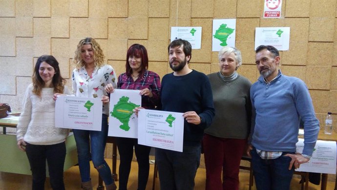 Presentación de la Plataforma de Interinos Docentes de Navarra