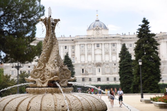 Palacio Real de Madrid, turismo, turistas, turista