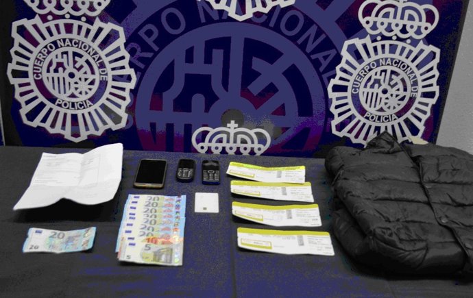 Policía Nacional Nota De Prensa "La Policía Nacional Detiene En Marbella A Dos H