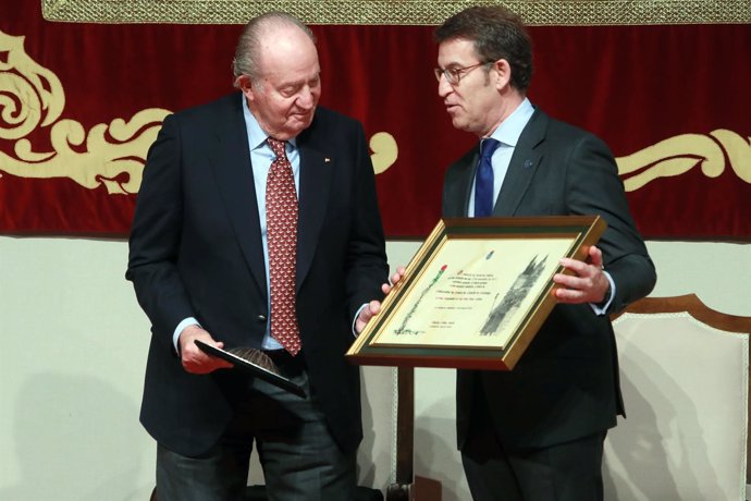 Don Juan Carlos y Alberto Núñez Feijóo