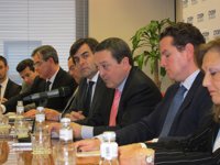 CROEM celebra que se mantenga un alto ritmo de crecimiento del PIB, "superando expectativas"