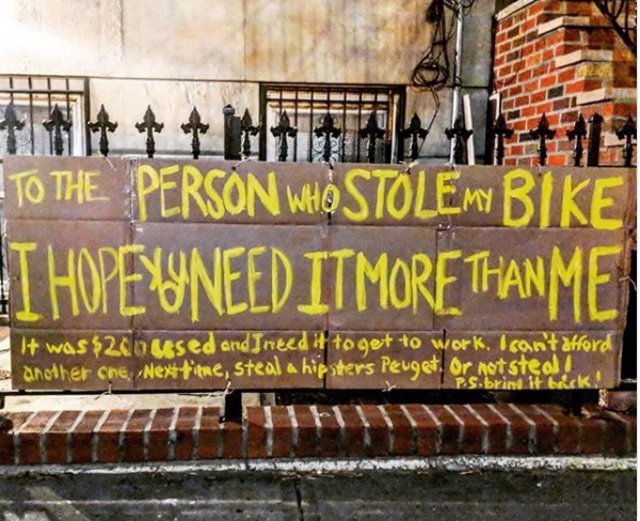 Cartel para un ladrón que robó una bicicleta en Nueva York