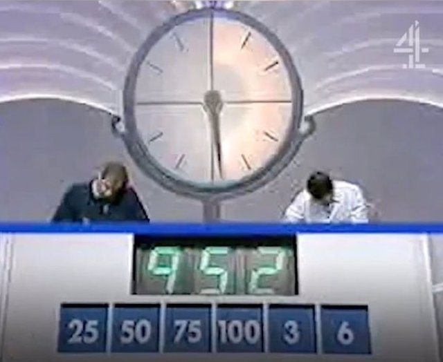 Prueba de cifras del programa de Tv británico 'The Countdown'