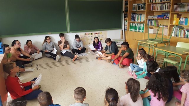 Colegio rural en la Sierra de Huelva.