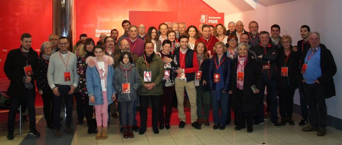 Presentación de los "agentes vecinales" del PSOE de Santander
