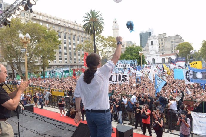 Pablo Iglesias participa en un acto en Buenos Aires (Argentina)