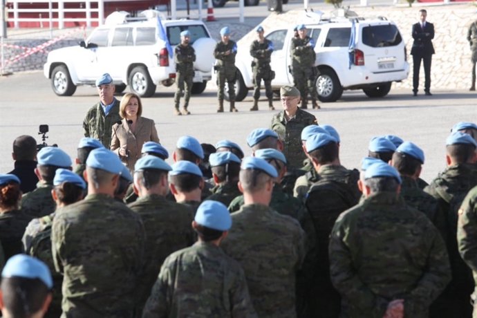 Cospedal visita a las tropas españolas en Líbano
