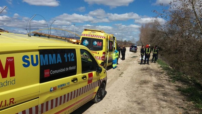 Muere un jinete al caer con su caballo al río Jarama