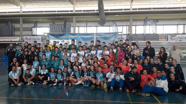 Entrega de trofeos de Campeonato de Andalucía de Voleibol infantil
