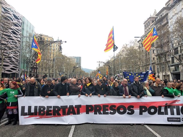 Manifestación contra la detención de Carles Puigdemont