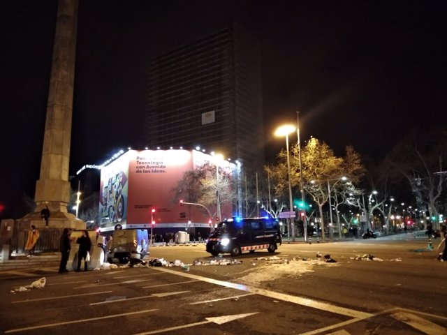 Final de la movilización en Barcelona tras la detención de Carles Puigdemont