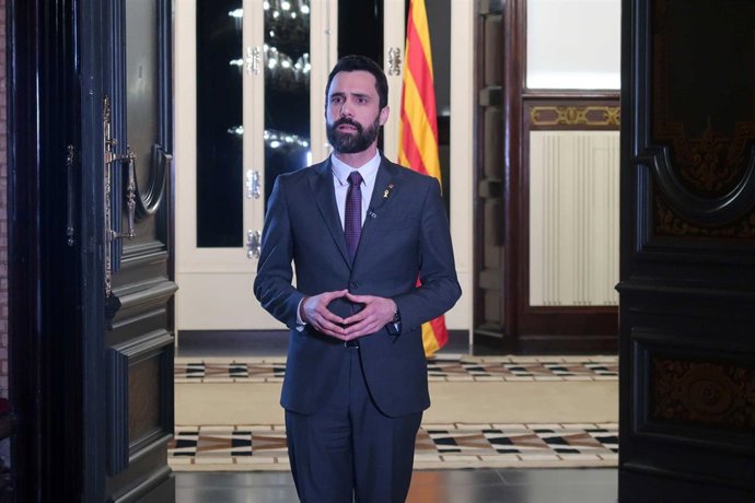 Declaración institucional de Roger Torrent                             
