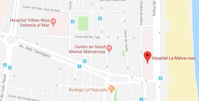 El accidente ha ocurrido frente al hospital de La Malvarrosa