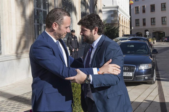 López Miras y Joaquín Segado en toma posesión presidente Autoridad Portuaria