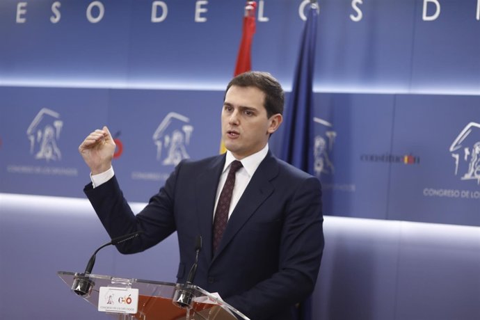 Rueda de prensa del líder de Ciudadanos, Albert Rivera, en el Congreso