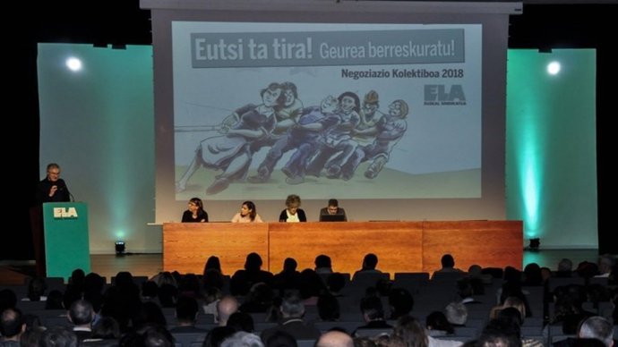 Adoolfo Muñoz (ELA) en asamblea