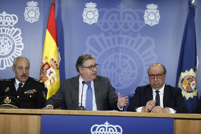 Zoido informa sobre la detenció del responsable de ciberatacs