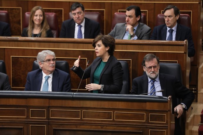Santamaría i Rajoy en la sessió de control al Govern al Congrés